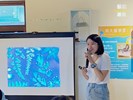 講師正在分享藍曬工藝