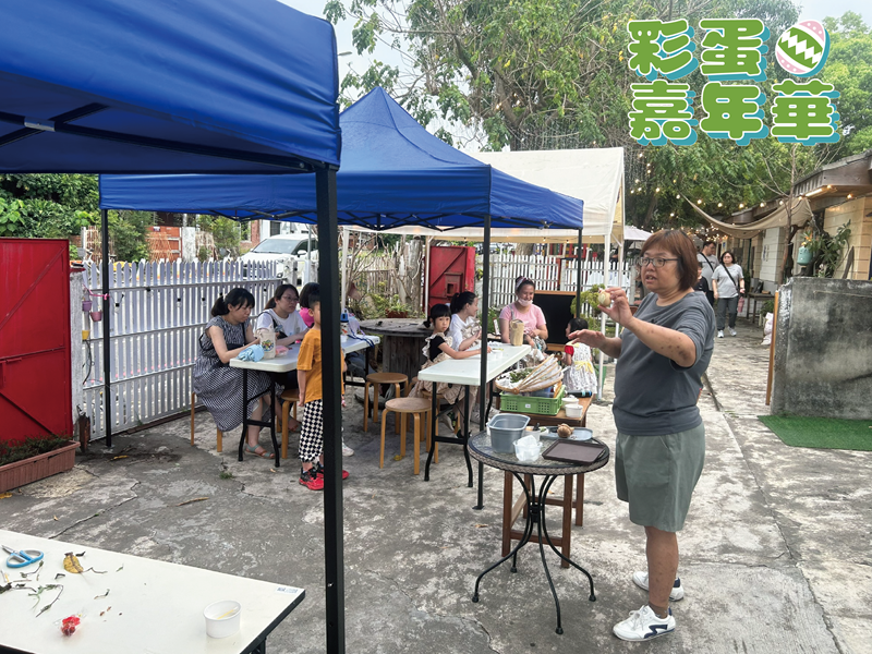 尋覓家香講師正在解說