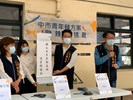 由臺中市西區區公所陳兆華主任秘書揭開第三辣方案「擴大本市青創基地或青創商店」